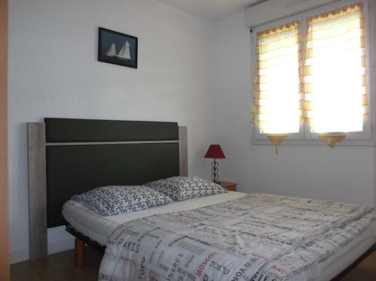 Residence Les Oyats Jullouville-les-Pins Eksteriør billede